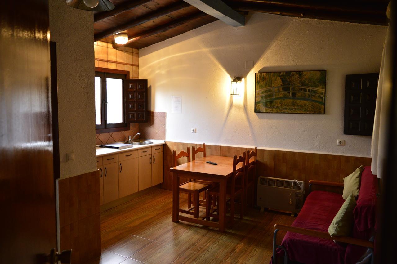 Camping El Pinajarro Hervas Exterior photo