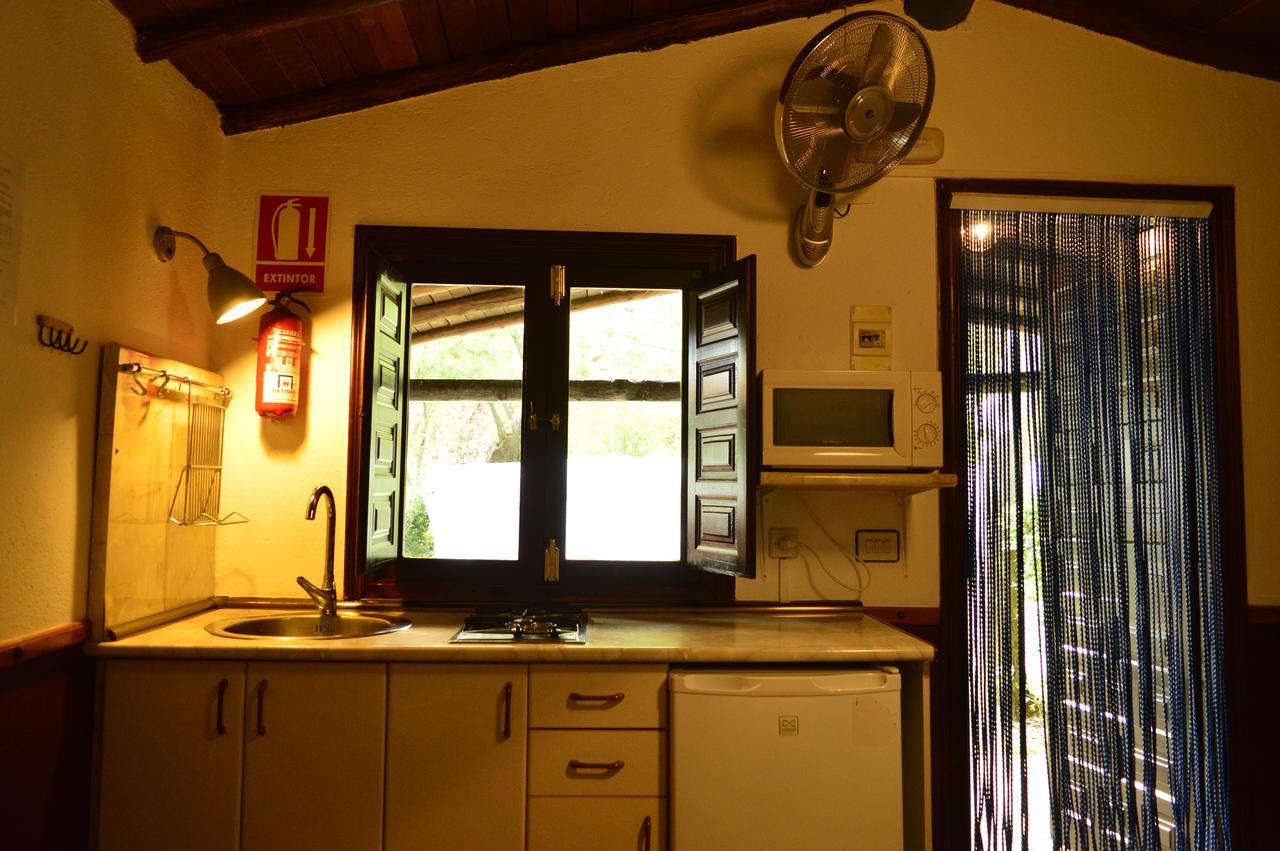 Camping El Pinajarro Hervas Exterior photo