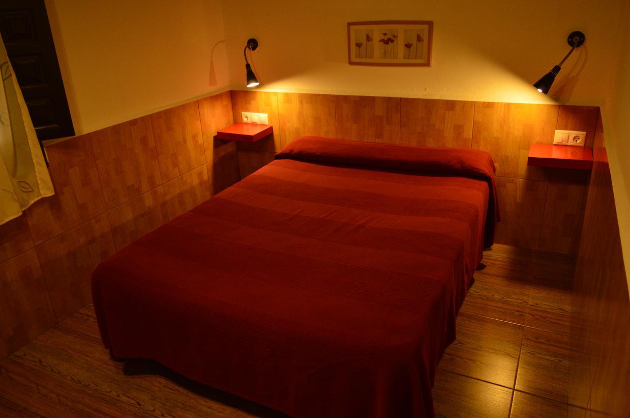 Camping El Pinajarro Hervas Exterior photo